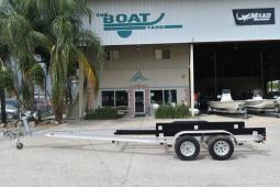 2018 McClain Trailers ATT-2460 Fits 22-24ft Modified -V Boat