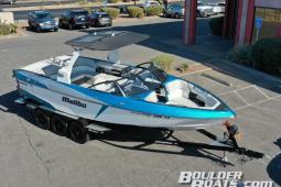 2017 Malibu Wakesetter 25 LSV