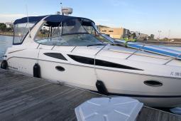 2010 Bayliner 335 SB/ EXPRESS CRUISER