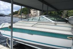 1992 Sea Ray 240 Overnighter
