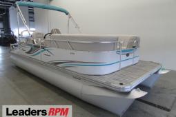 2017 Qwest 820 LUXURY LS RLS