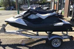 2014 Sea Doo Spark 2up ROTAX® 900 H.O. ACE™ iBR® Convenience Package