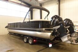 2015 Bennington 30 RSR - 10 FT Wide Twin Engine