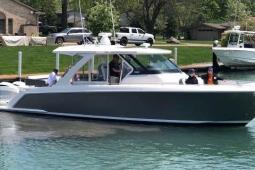 2018 Tiara 38 LS SPORT