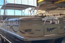 2006 Voyager 25 Express Cruiser