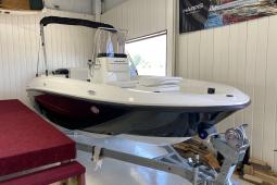 2020 Bayliner Element Fish 18