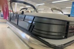 2020 Sunchaser Geneva Cruise 22 LR DH