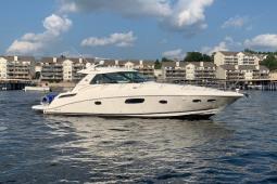 2010 Sea Ray 450 Sundancer® Boat