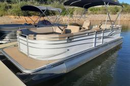 2019 Crestliner 240 Rally CW