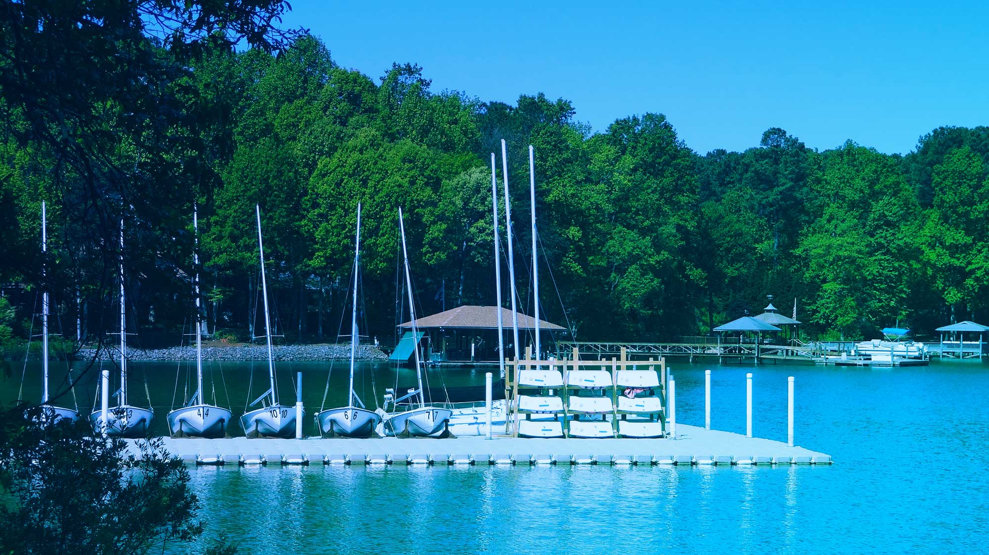Boating in Lake Norman North Carolina BoatCrazy