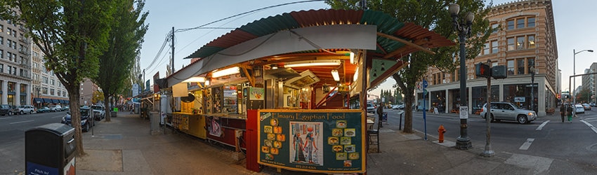 Food Vendors at SW 3rd Ave & SW Washington, Portland OR