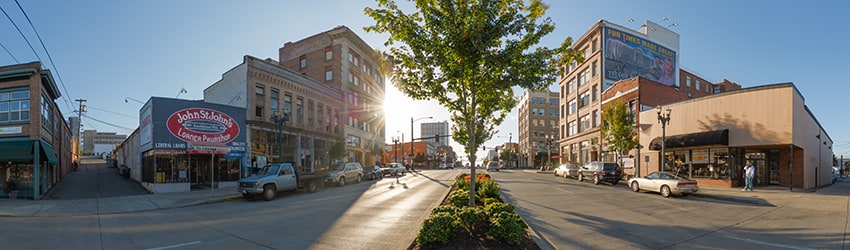 Hewitt Ave, Everett WA