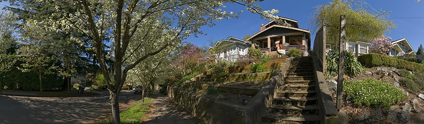 8th Ave W, N of Blaine St, Seattle WA