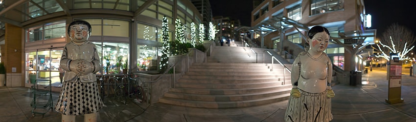 Statues, Eastlake Ave Whole Foods, Seattle WA