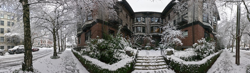 Snow, 10th Ave E of Harrison, Seattle WA