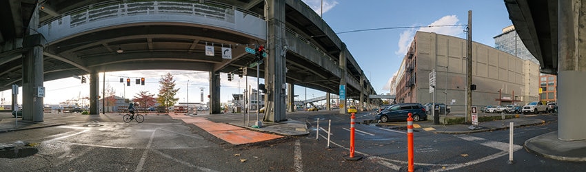 Alaskan Way & Columbia St, Seattle WA