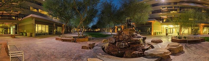 Plaza, Promenade Shopping Center, Scottsdale AZ