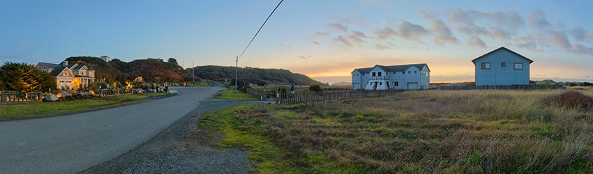 Madison Ave SW, S of 6th St SW, Bandon OR