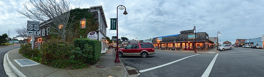 2nd St SE & Chicago Ave SE, Old Town Bandon OR