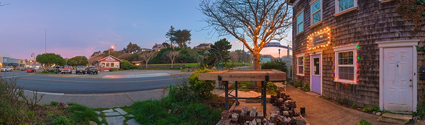 2nd St SE & Chicago Ave SE, Old Town Bandon OR