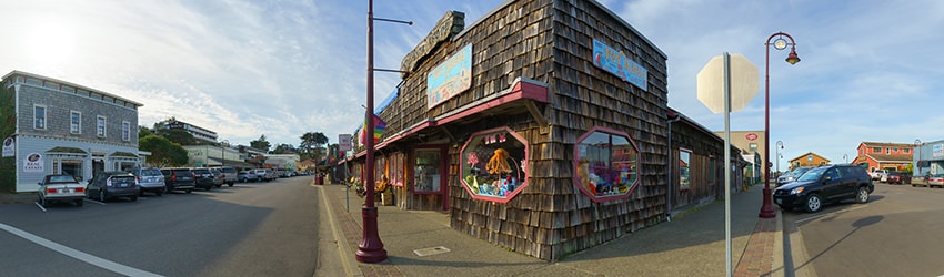 2nd St SE & Chicago Ave SE, Old Town Bandon OR