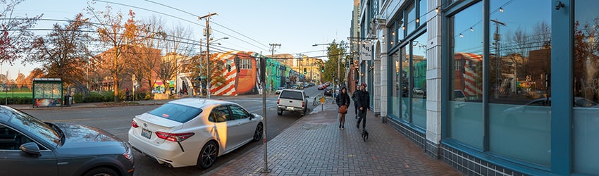 Pine St, W of 11th Ave, Capitol Hill, Seattle WA