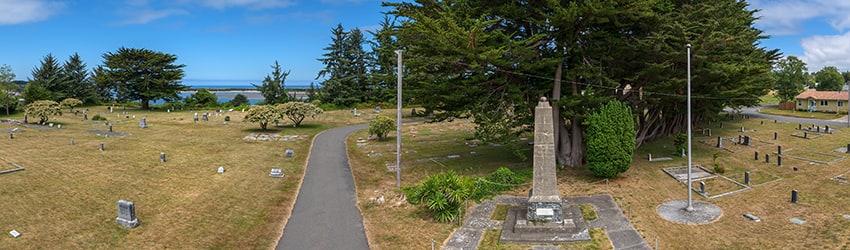 Holy Trinity Catholic Cemetery, Bandon OR