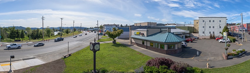 E Main St (Hwy 42) & N Adams St, Coquille OR