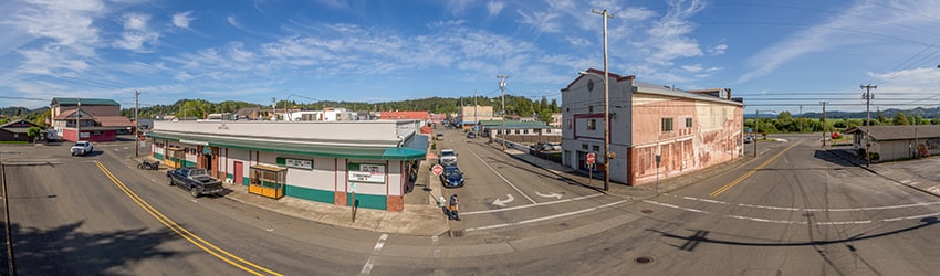 N Birch St & W 1st St, Coquille OR