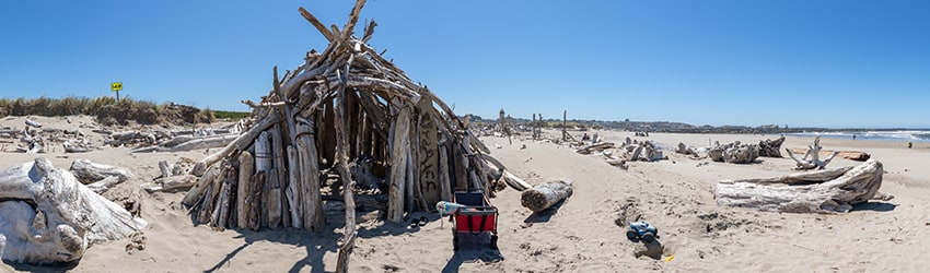 Driftwood Hut, Bullards Beach State Park, Bandon OR