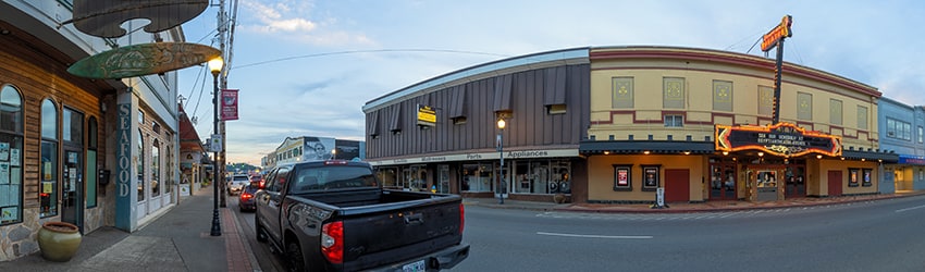 Broadway Ave, Coos Bay OR