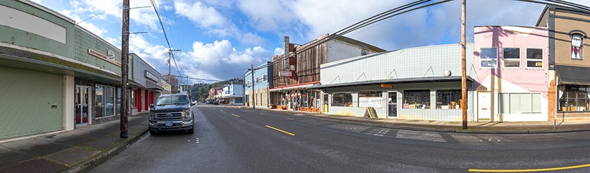 Spruce St & 6th St, Myrtle Point OR