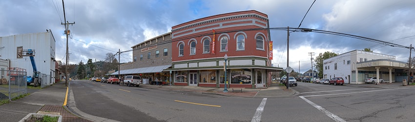 Spruce St & 4th St, Myrtle Point OR
