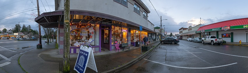 E 1st St & N Adams St, Coquille OR