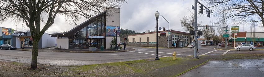 7th St & Main St, Springfield OR