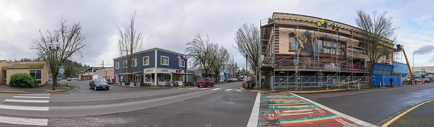 Main St & 4th St, Springfield OR