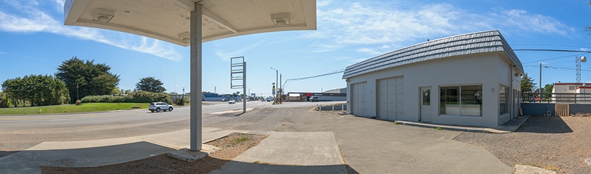 Former Gas Station, Hwy 101, Bandon OR