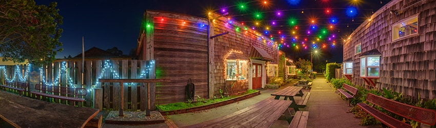 Courtyard, Old Town Bandon OR