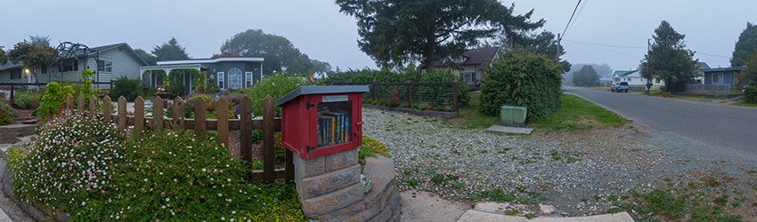 Little Free Library #67501, Bandon OR