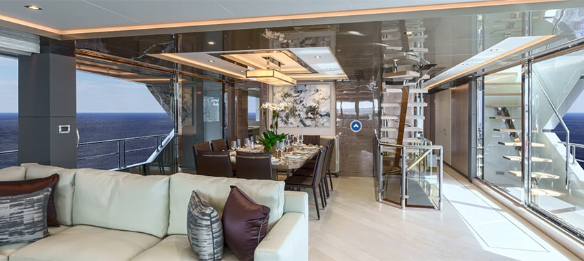 Ocean Alexander 35 Revolution
