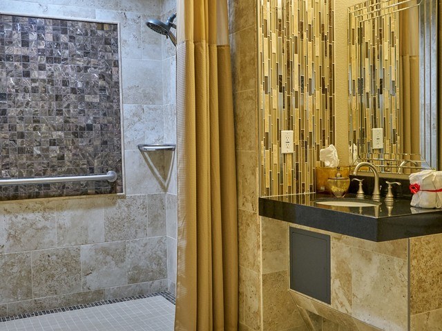 Gallery Image for BLUE LAKES ASSISTED LIVING LLC in SCOTTSDALE, AZ