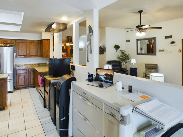 RED MOUNTAIN REFLECTIONS ASSISTED LIVING, INC