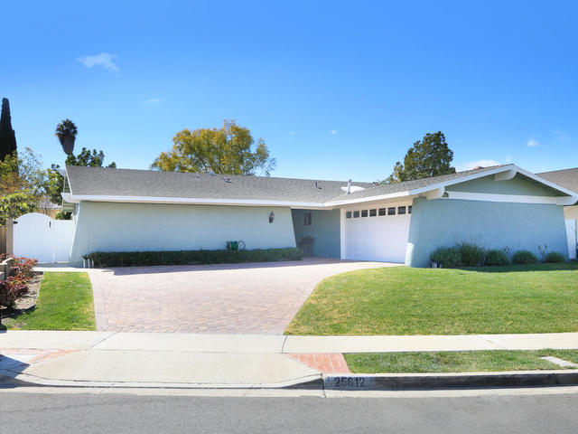 Gallery Image for GOLDEN COAST SENIOR LIVING - ADRIANA ONE in MISSION VIEJO, CA