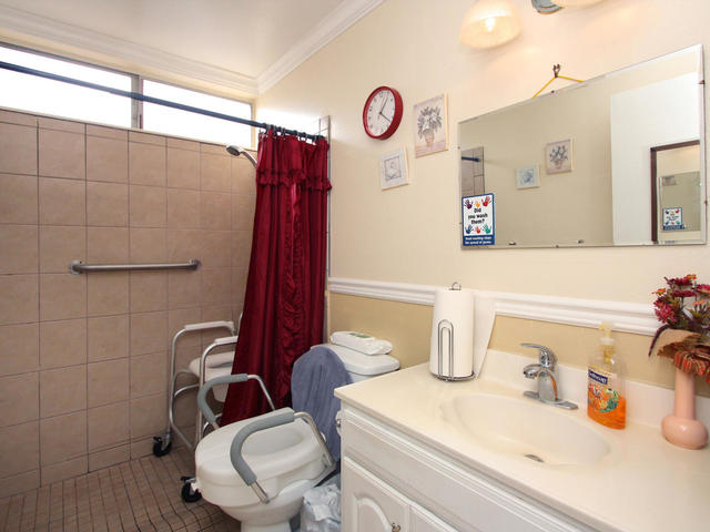 Gallery Image for GOLDEN COAST SENIOR LIVING - ARCADA in MISSION VIEJO, CA