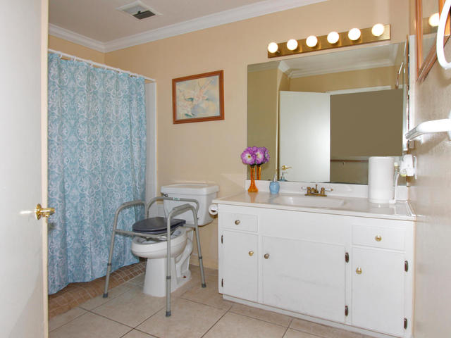 Gallery Image for GOLDEN COAST SENIOR LIVING - SAN FELIPE in FOUNTAIN VALLEY, CA