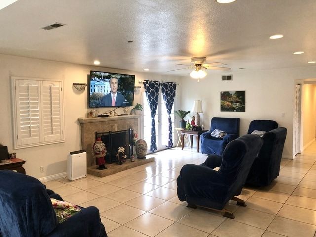 GOOD HANDS HOME CARE - FOUNTAIN VALLEY - Assisted Living Home photo 1 in FOUNTAIN VALLEY, CA