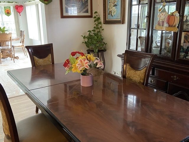 SHINING BRIGHT SENIOR CARE HOME - Assisted Living Home photo 2 in GARDEN GROVE, CA