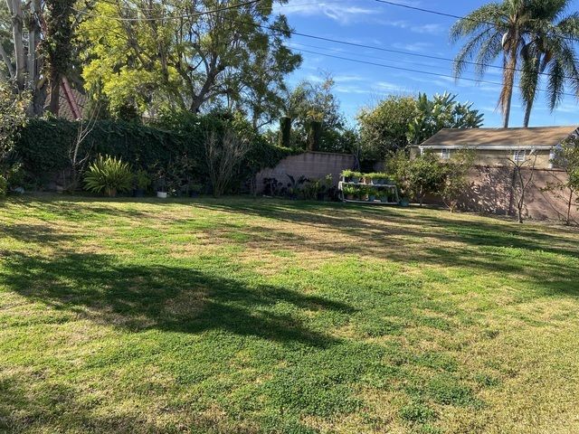 SHINING BRIGHT SENIOR CARE HOME - Assisted Living Home photo 3 in GARDEN GROVE, CA