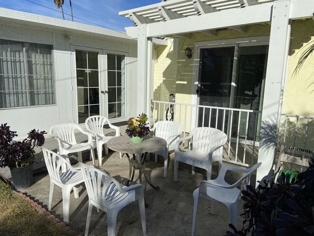 SHINING BRIGHT SENIOR CARE HOME - Assisted Living Home photo 7 in GARDEN GROVE, CA