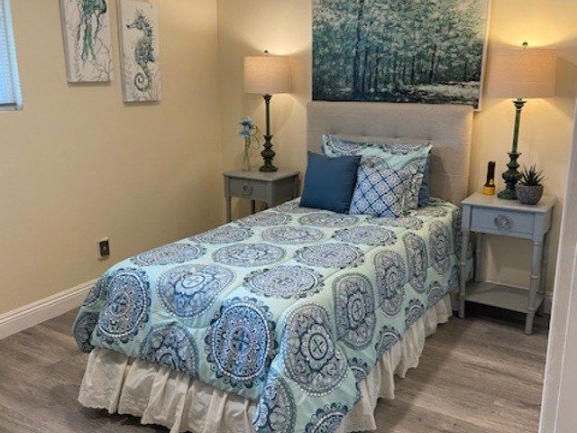 SHINING BRIGHT SENIOR CARE HOME - Assisted Living Home photo 10 in GARDEN GROVE, CA